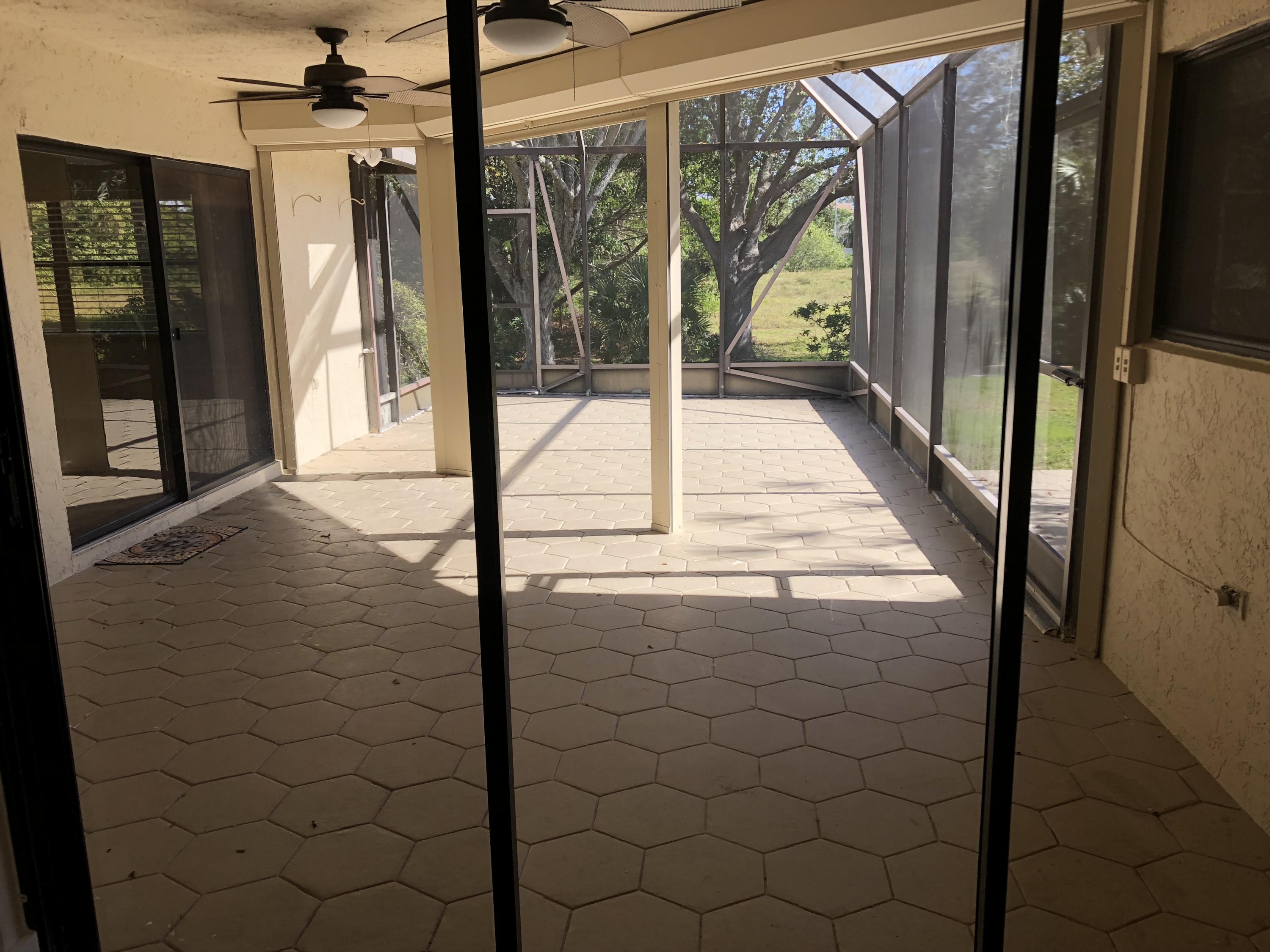 23204 L'Ermitage Circle Boca Raton, FL 33433 - Photo 35 of 49 2018-01-16 11.54.52