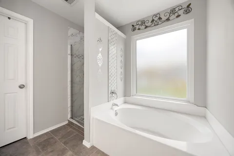 $400,000 | 3915 Eastland Lake Drive, Richmond, TX 77406