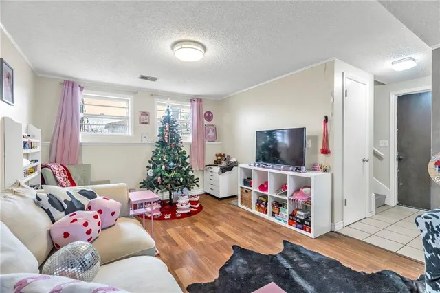 $235,000 | 5016 North Bellaire Avenue, Kansas City, MO 64119