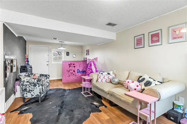 $235,000 | 5016 North Bellaire Avenue, Kansas City, MO 64119