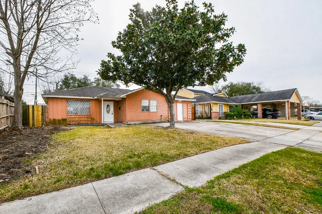 $1,650 | 1606 Harris Avenue, Pasadena, TX 77506