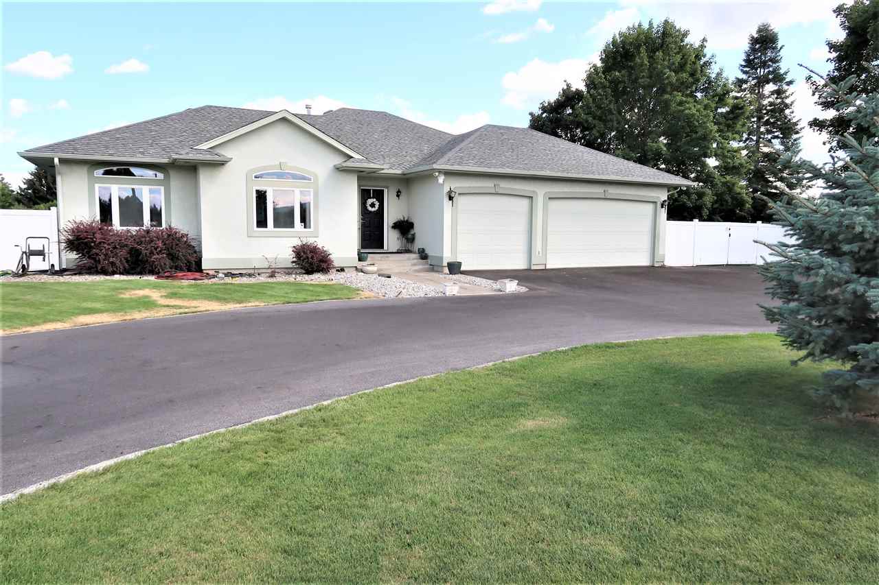 2201 South Adams Road Spokane Valley, WA 99037 - Photo 2 of 20