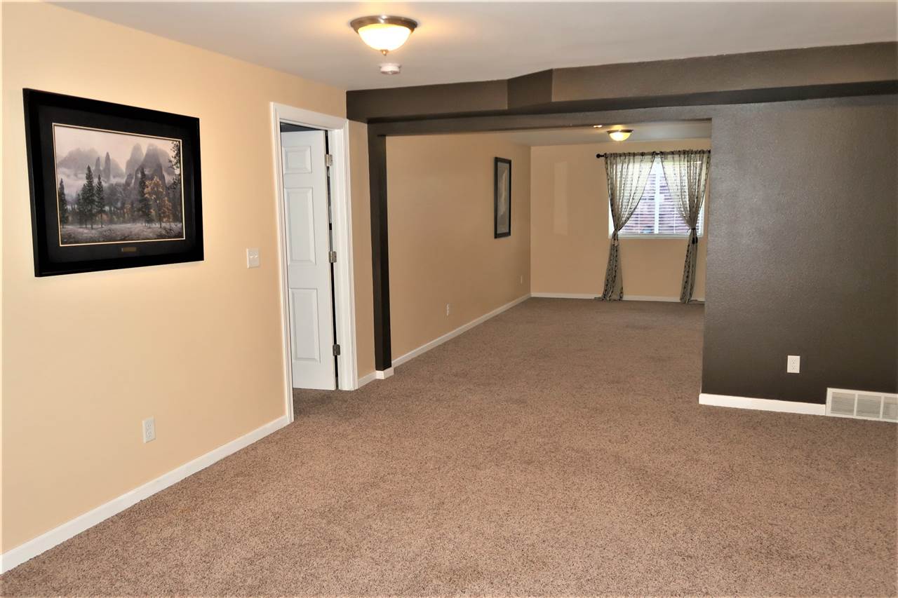 2201 South Adams Road Spokane Valley, WA 99037 - Photo 14 of 20