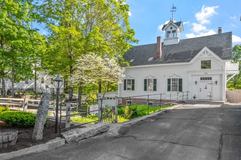 $2,495,000 | 11-12 Highland Street, Meredith, NH 03253