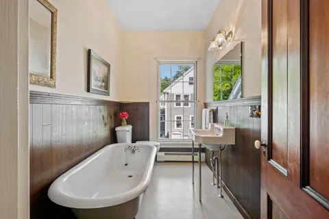 $2,495,000 | 11-12 Highland Street, Meredith, NH 03253