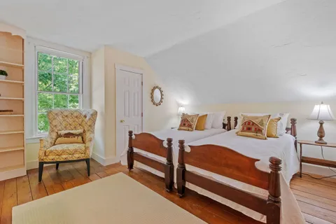 $2,495,000 | 11-12 Highland Street, Meredith, NH 03253