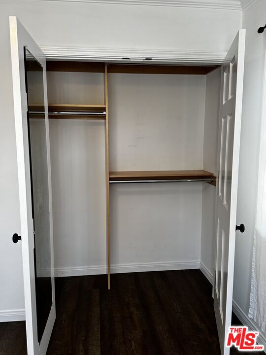 3125 Stanford Avenue Venice, CA 90292 - Photo 22 of 33 a view of an empty room