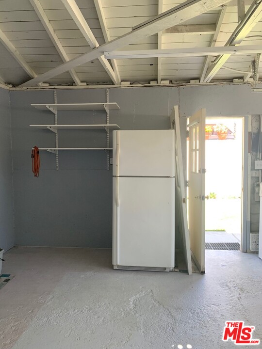 3125 Stanford Avenue Venice, CA 90292 - Photo 29 of 33 a view of storage and utility room