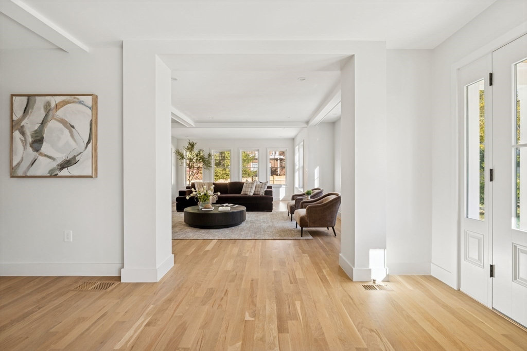 873 Chestnut Street Newton, MA 02468 - Photo 19 of 34