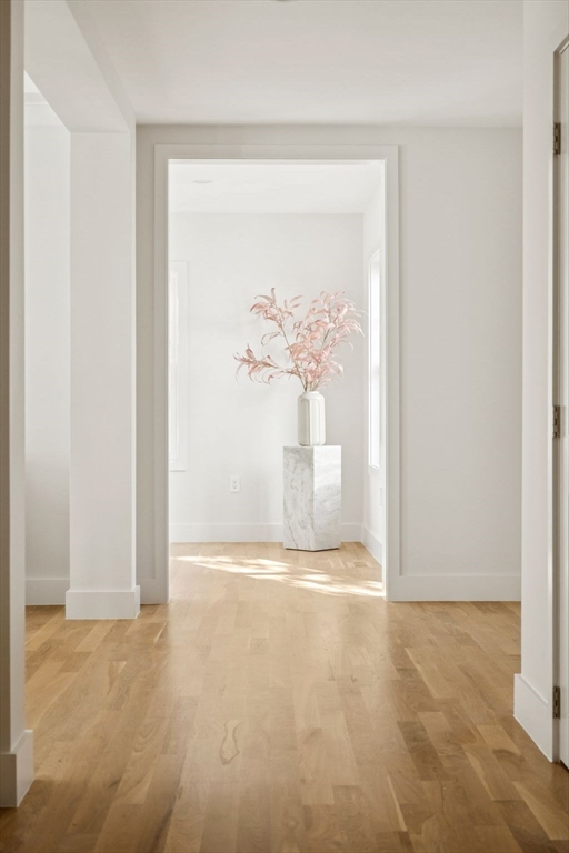 873 Chestnut Street Newton, MA 02468 - Photo 20 of 34