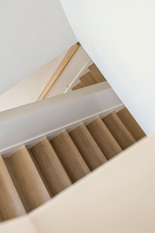 873 Chestnut Street Newton, MA 02468 - Photo 22 of 34