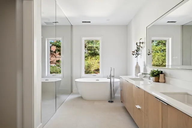 $3,895,000 | 873 Chestnut Street, Newton, MA 02468