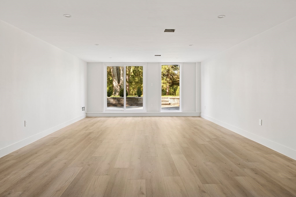 873 Chestnut Street Newton, MA 02468 - Photo 29 of 34