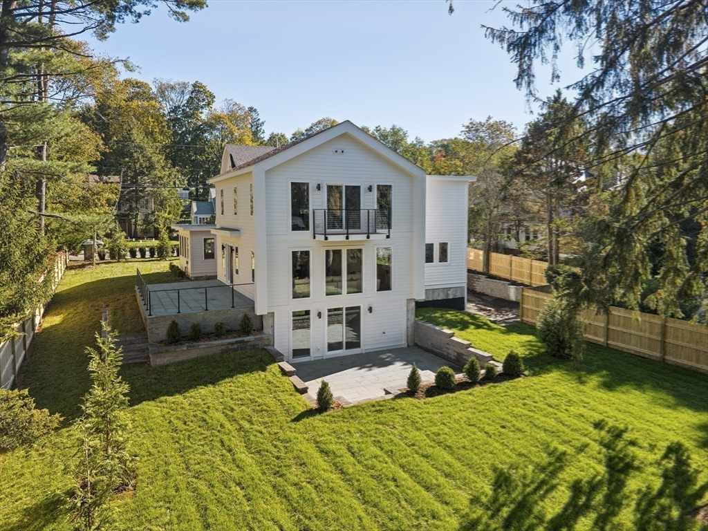 873 Chestnut Street Newton, MA 02468 - Photo 31 of 34