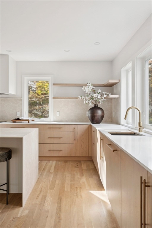 873 Chestnut Street Newton, MA 02468 - Photo 6 of 34