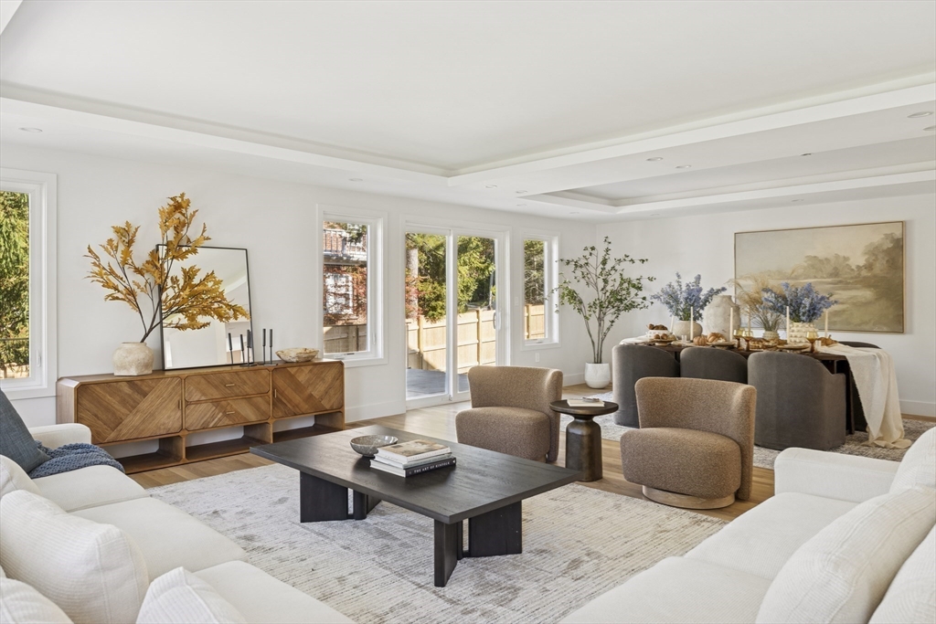 873 Chestnut Street Newton, MA 02468 - Photo 9 of 34