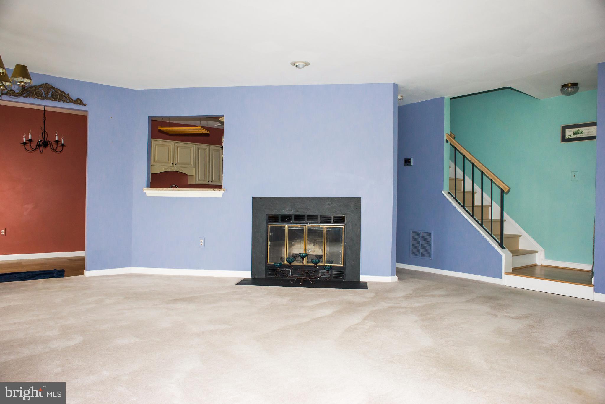 9315 Player Drive, Unit 115 Laurel, MD 20708 - Photo 3 of 22 Living Room