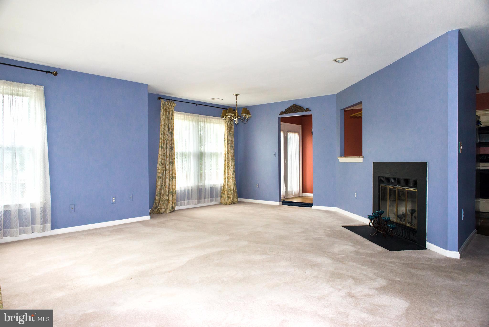 9315 Player Drive, Unit 115 Laurel, MD 20708 - Photo 5 of 22 Living Room