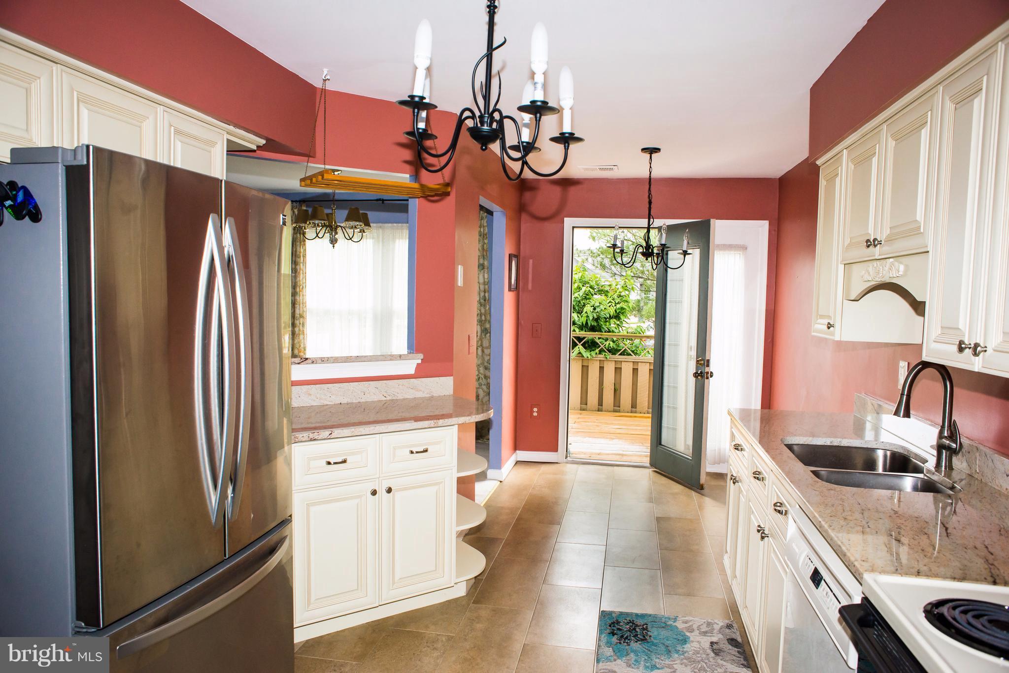 9315 Player Drive, Unit 115 Laurel, MD 20708 - Photo 6 of 22 Kitchen