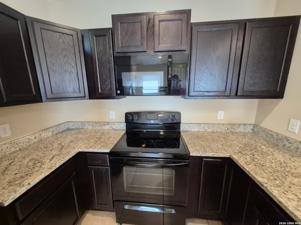 $1,450 | 6611 Mia Way, Unit 101, San Antonio, TX 78233