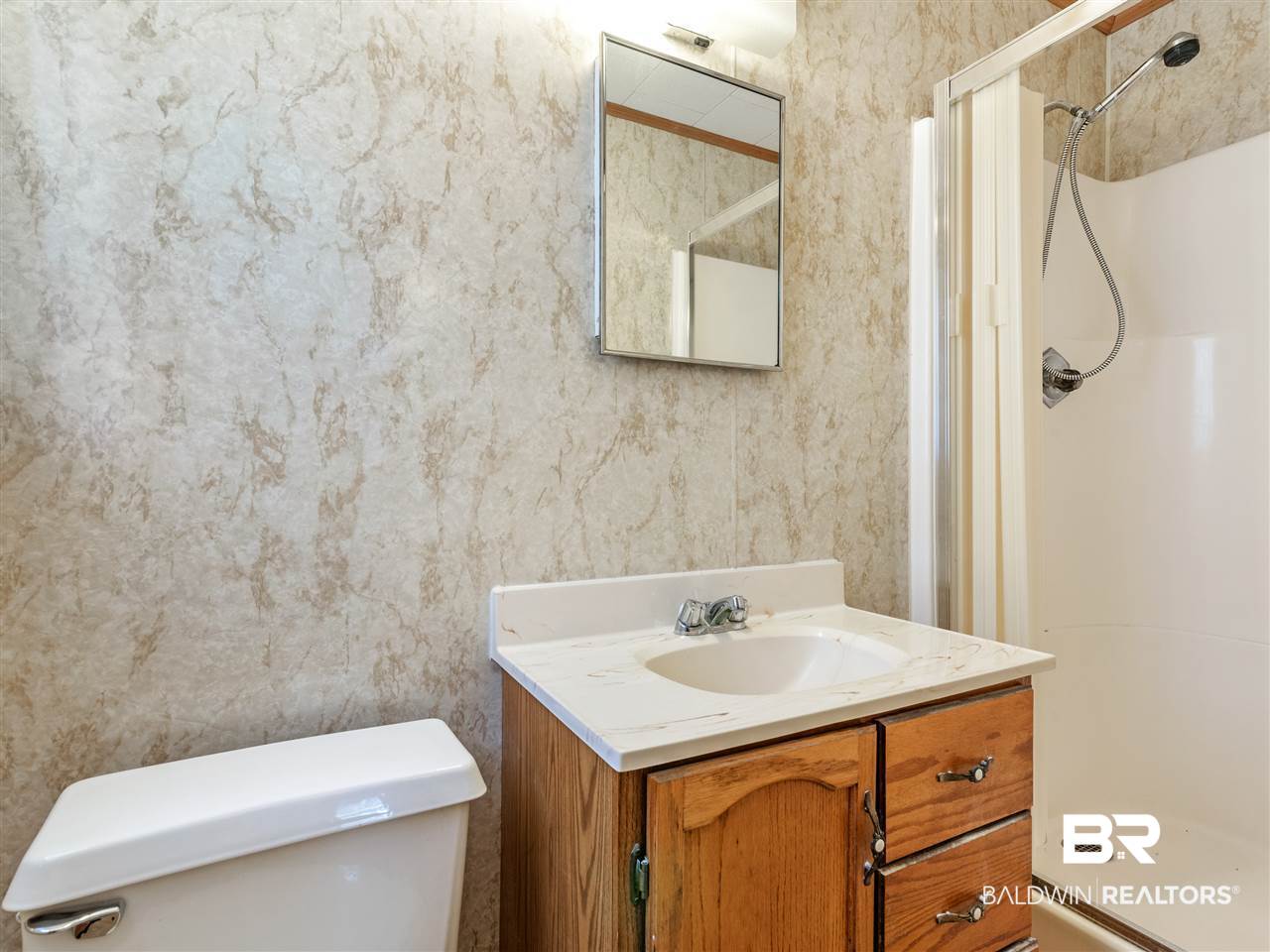106 South Beech Street Foley, AL 36535 - Photo 47 of 49 108 Master Bathroom