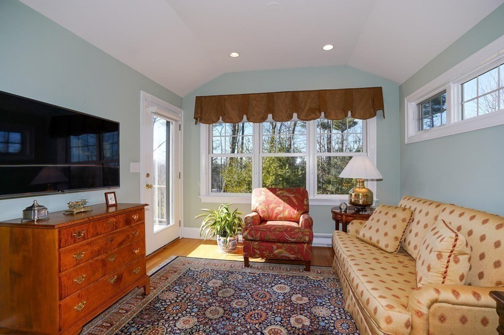 30 Sunset Ridge Lane, Unit 30 Bolton, MA 01740 - Photo 10 of 26