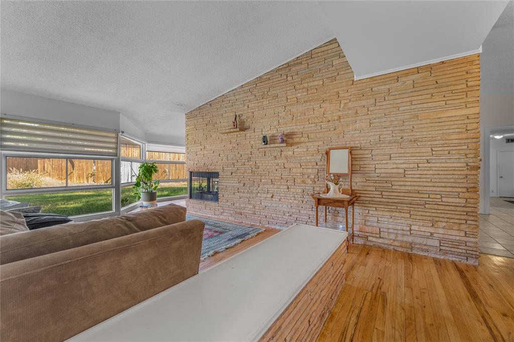 4337 Cedar Mountain Drive Waco, TX 76708 - Photo 3 of 18