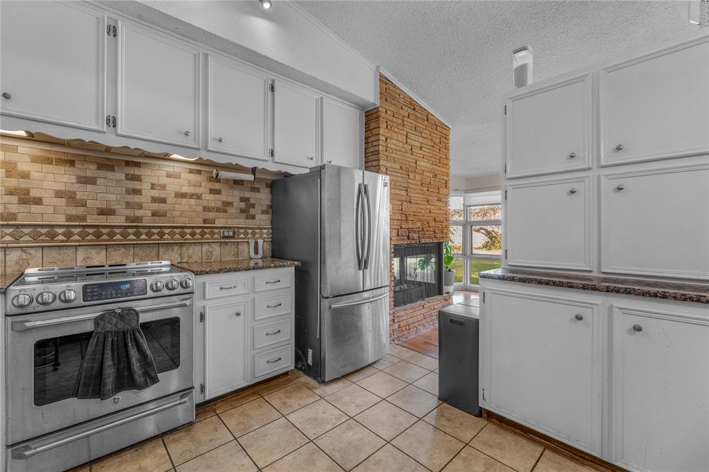 4337 Cedar Mountain Drive Waco, TX 76708 - Photo 7 of 18