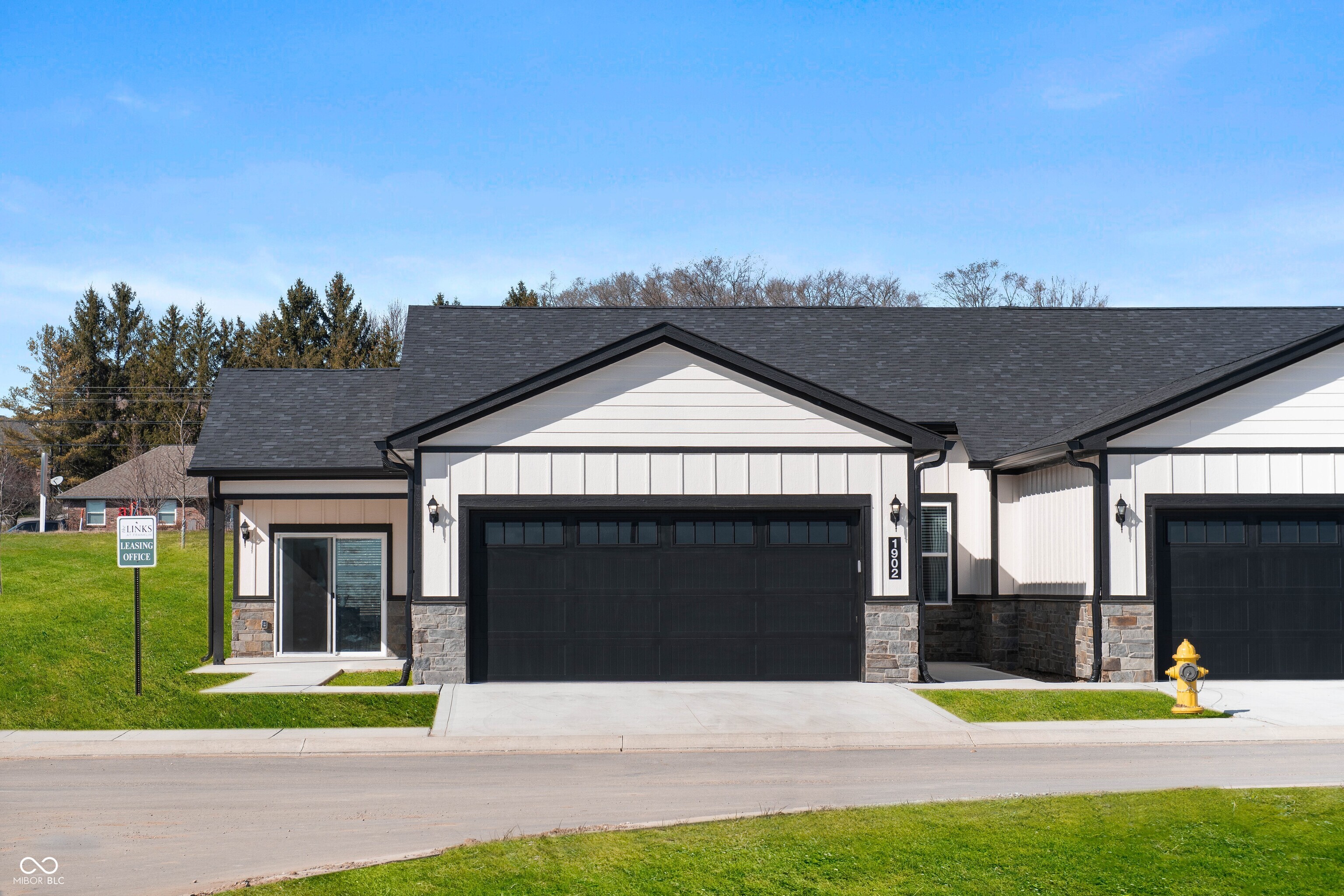 46 Cypress Drive Franklin, IN 46131 - Photo 1 of 19