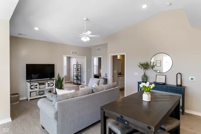 $2,200 | 46 Cypress Drive, Franklin, IN 46131