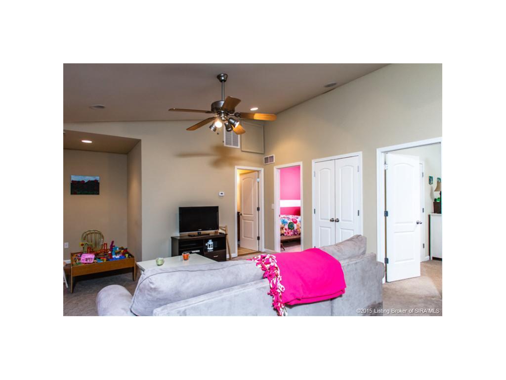 5284 Smith Road Floyds Knobs, IN 47119 - Photo 12 of 19 Gallery Image 12
