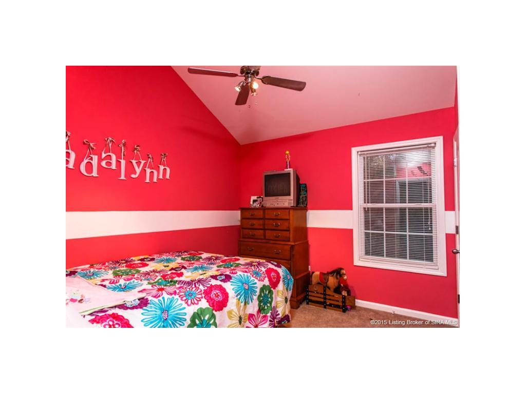 5284 Smith Road Floyds Knobs, IN 47119 - Photo 14 of 19 Gallery Image 14