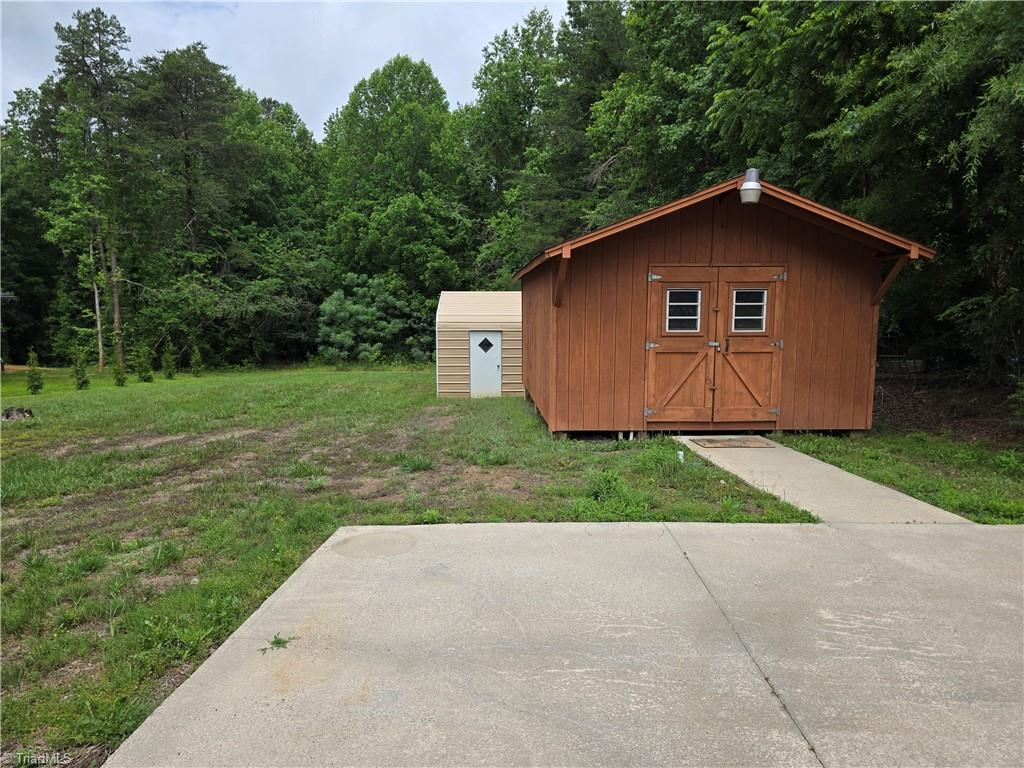 1991 Hedrick Mill Road Lexington, NC 27292 - Photo 4 of 17 Outdoor Buildings
