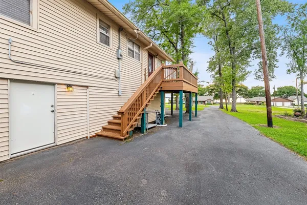 $375,000 | 439 Lakeview Harbor, Onalaska, TX 77360