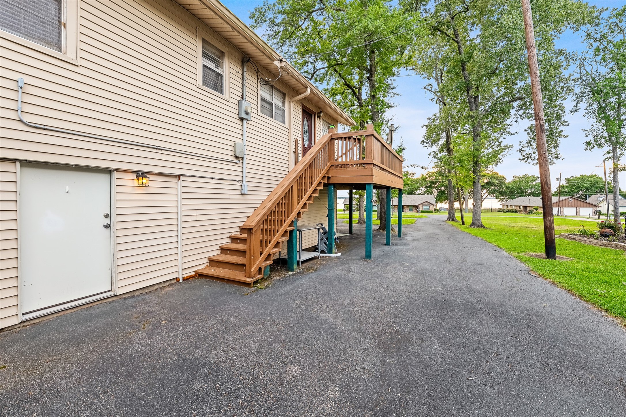 439 Lakeview Harbor Onalaska, TX 77360 - Photo 25 of 43