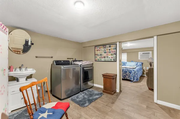 $375,000 | 439 Lakeview Harbor, Onalaska, TX 77360