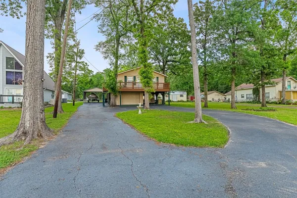 $375,000 | 439 Lakeview Harbor, Onalaska, TX 77360