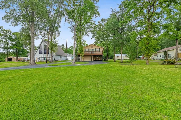 $375,000 | 439 Lakeview Harbor, Onalaska, TX 77360