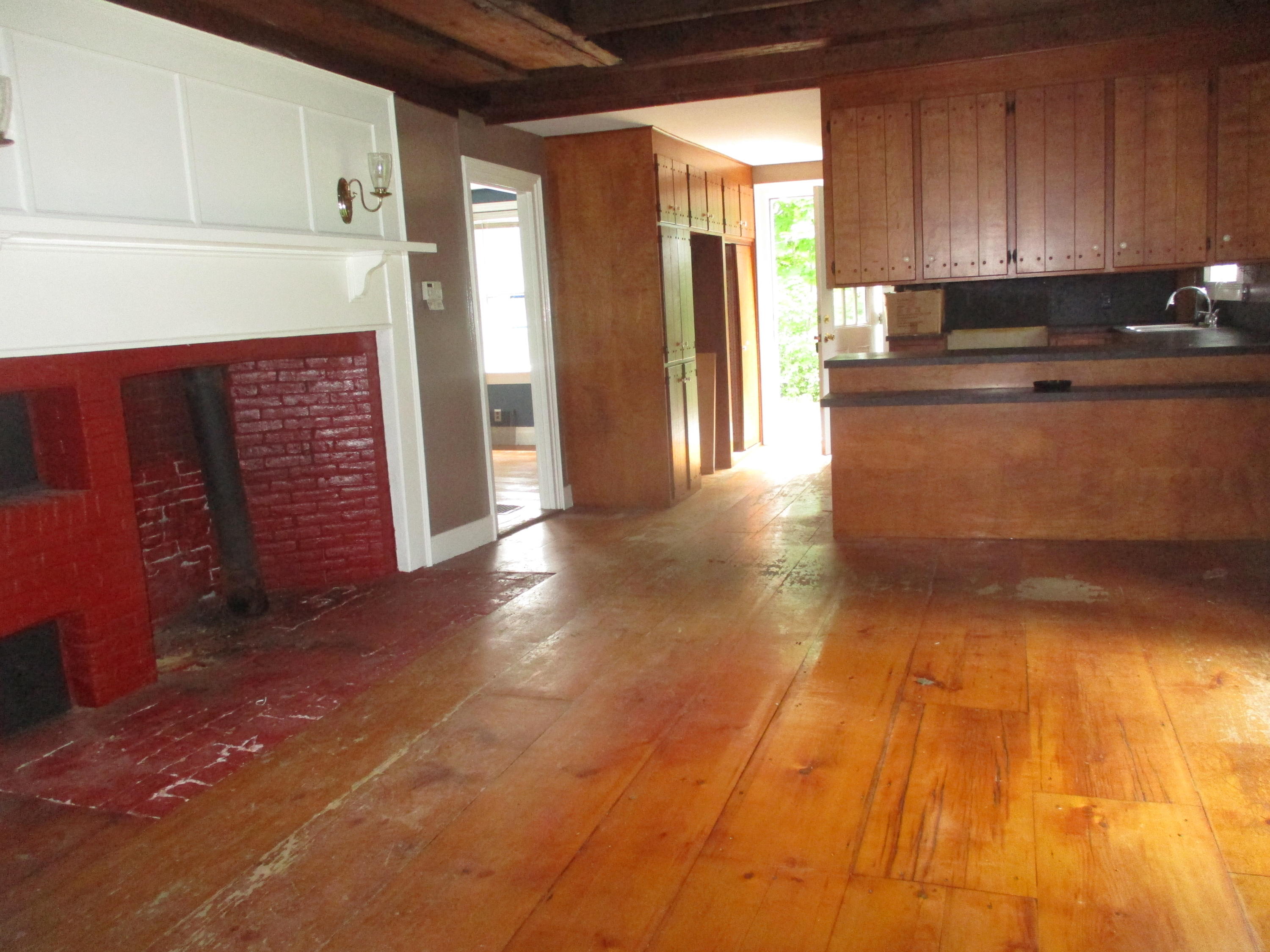 1635 Federal Road Livermore, ME 04253 - Photo 7 of 36 IMG_0048