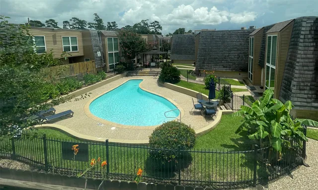 $137,950 | 16120 Stuebner Airline Road, Unit 601, Spring, TX 77379