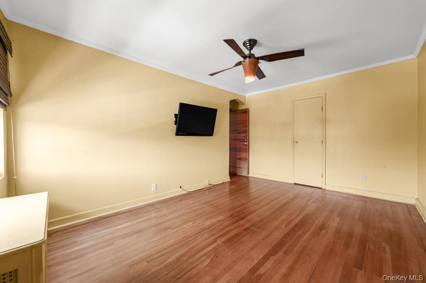 130-09 227th Street Queens, NY 11413 - Photo 11 of 16