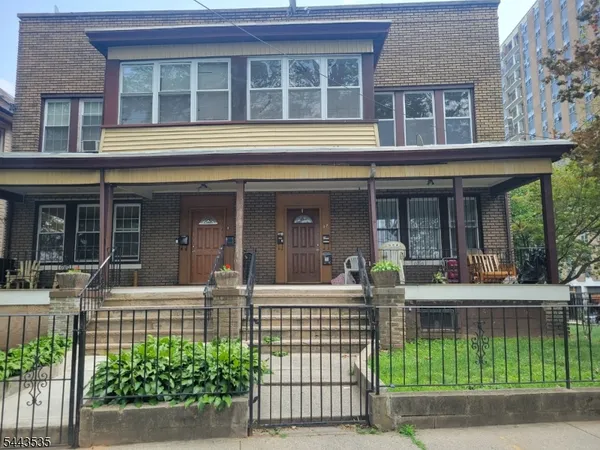 $1,850 | 110 Dayton Street, Unit 1A, Newark, NJ 07114