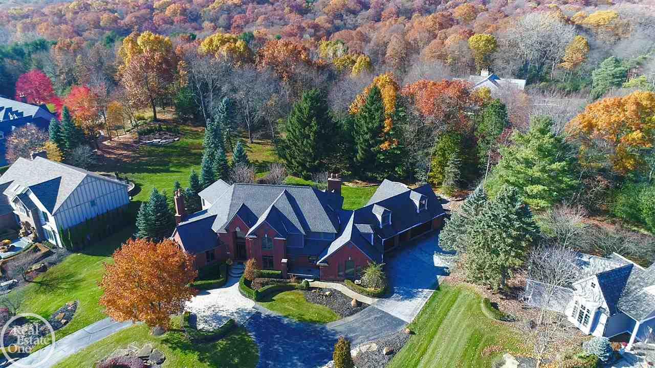 1476 Highpoint Court Rochester, MI 48306 - Photo 2 of 75