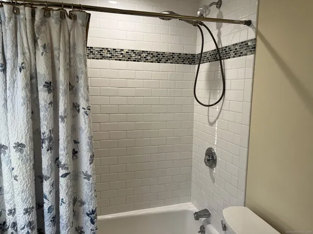 $3,095 | 44 Mead Street, Unit C, Stamford, CT 06907