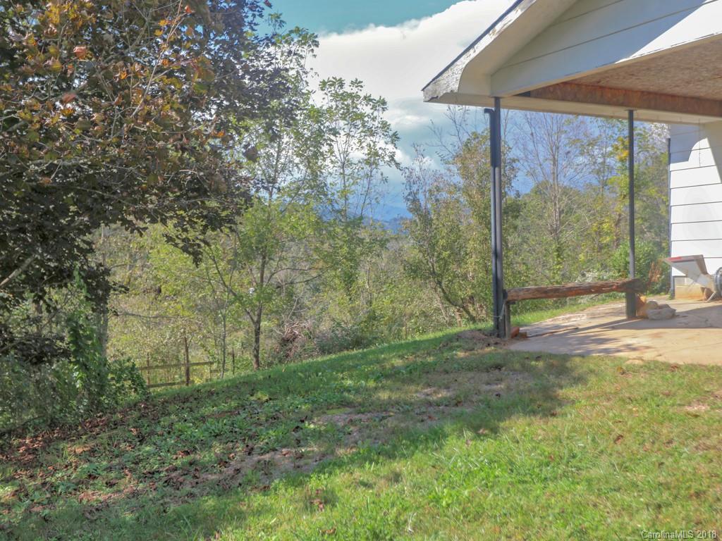 163 Messer Road Clyde, NC 28721 - Photo 2 of 13