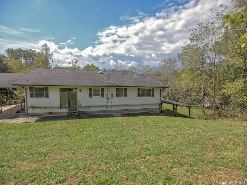163 Messer Road Clyde, NC 28721 - Photo 8 of 13