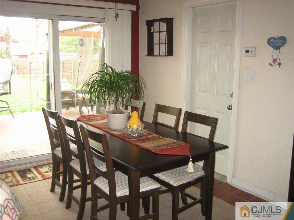 48 George Avenue Middlesex, NJ 08846 - Photo 5 of 25 Gallery Image 5