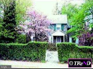 552 Hansell Road Wynnewood, PA 19096 - Photo 1 of 1 a front view of a house with garden