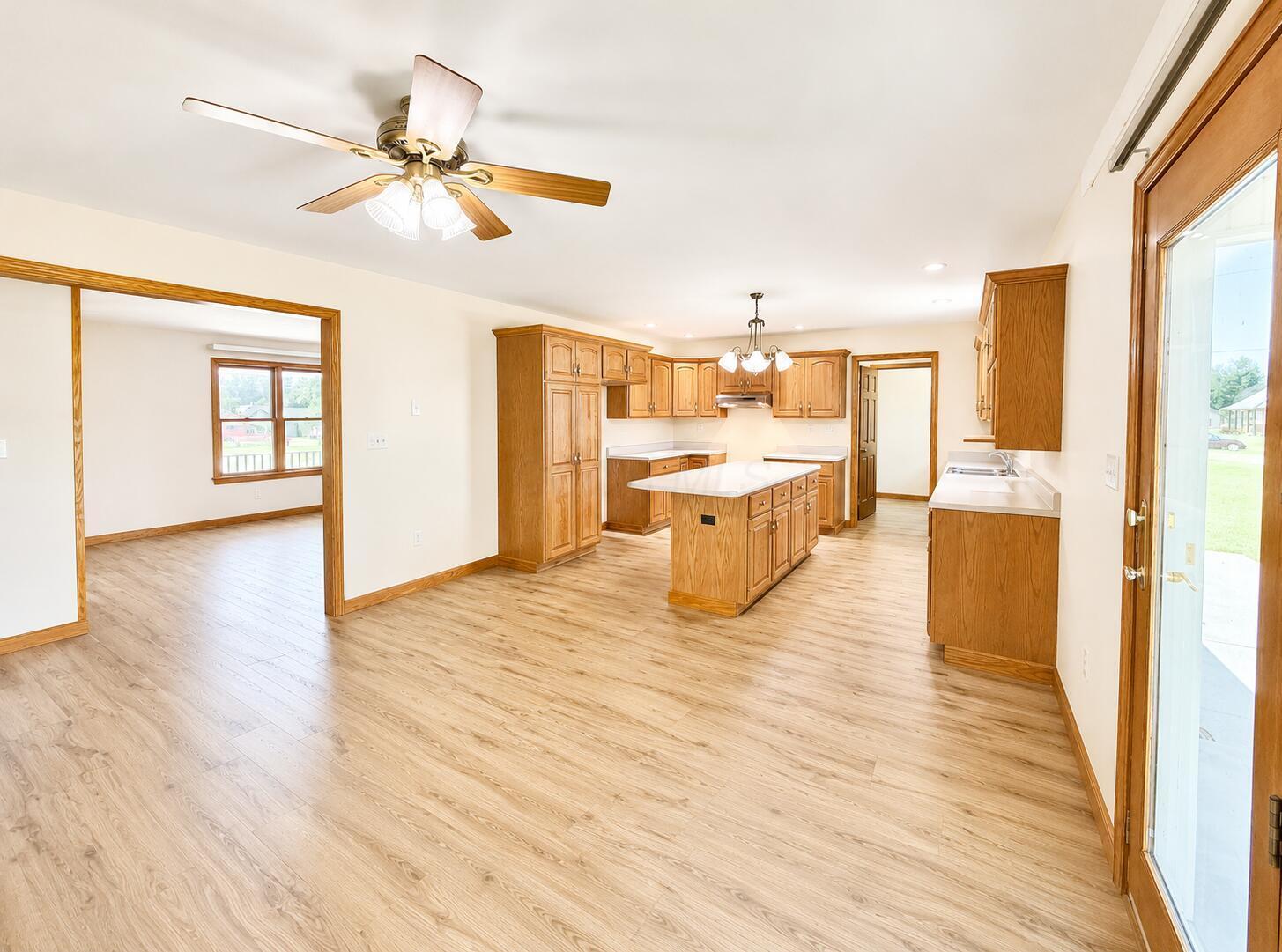 1451 Maple Grove 5