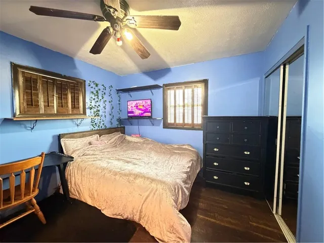 $179,900 | 212 Kingston Drive, Pittsburgh, PA 15235